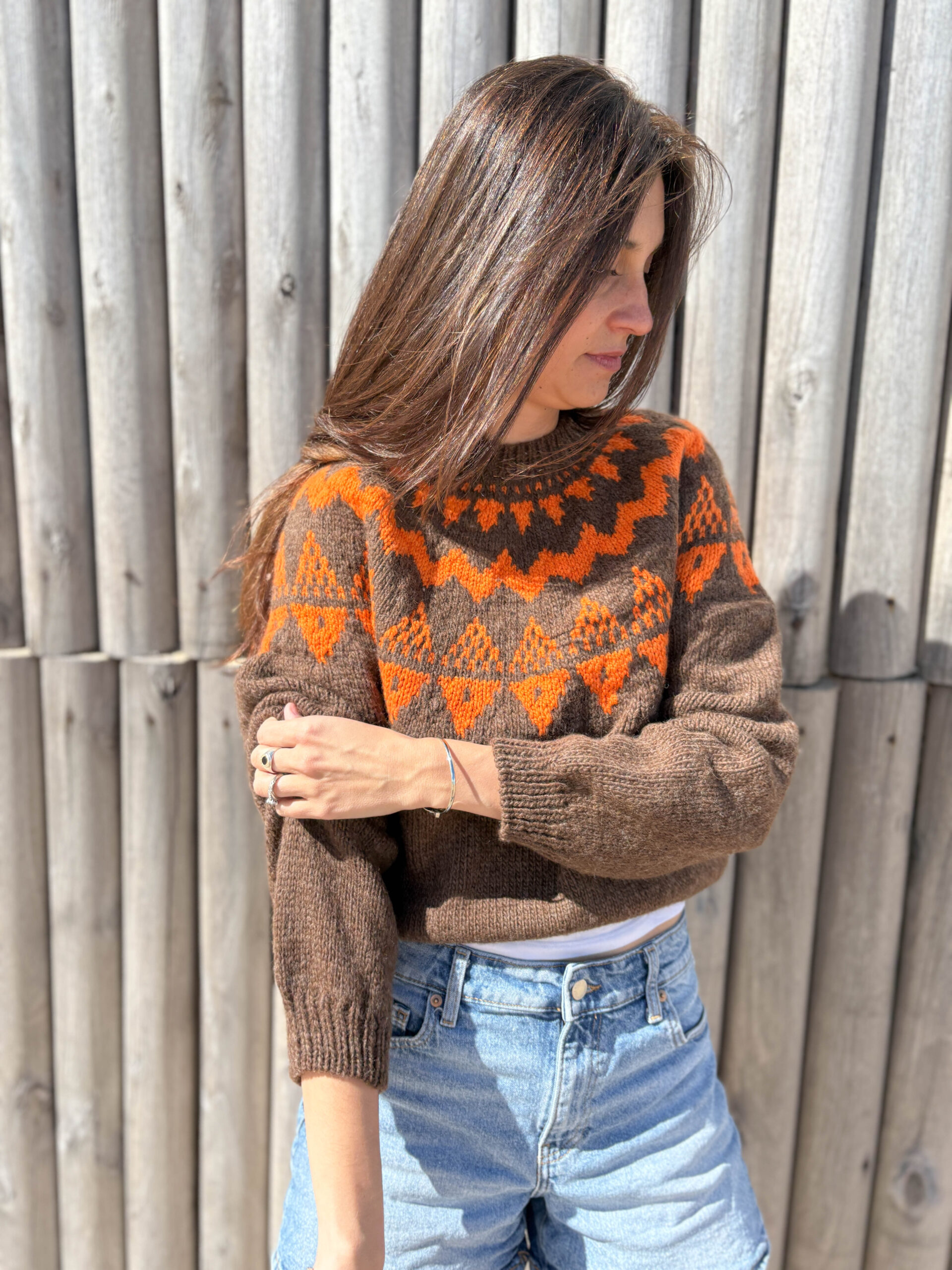 Sweater Chocolate y Naranja - Imagen 4
